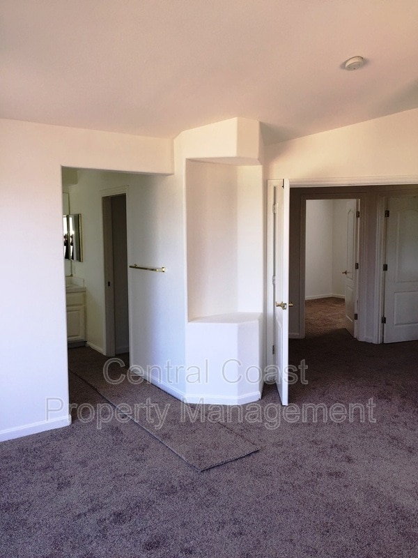 Building Photo - 19227 Sunridge Pl