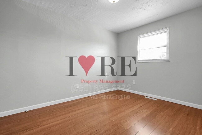 Building Photo - 3072 Morsetown Ct S