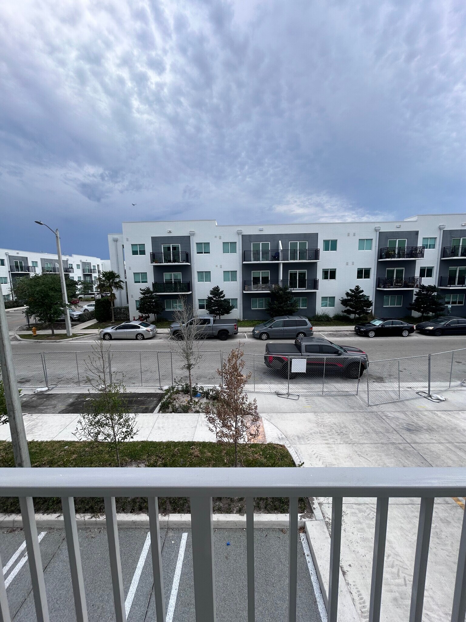 Building Photo - 915 18th Ave N
