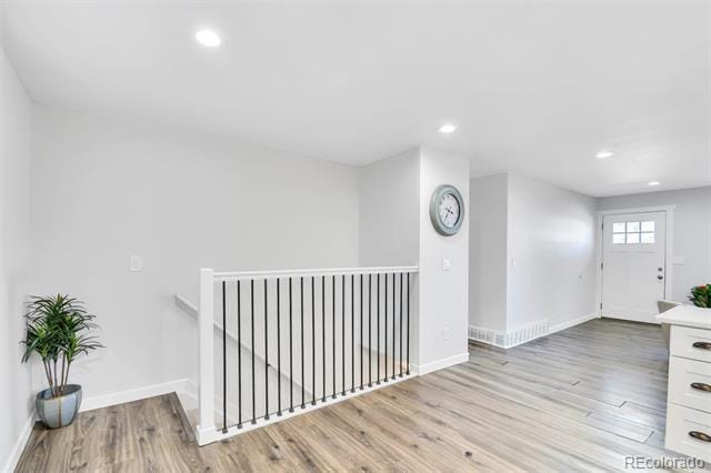 Building Photo - 6660 S Dudley Ct