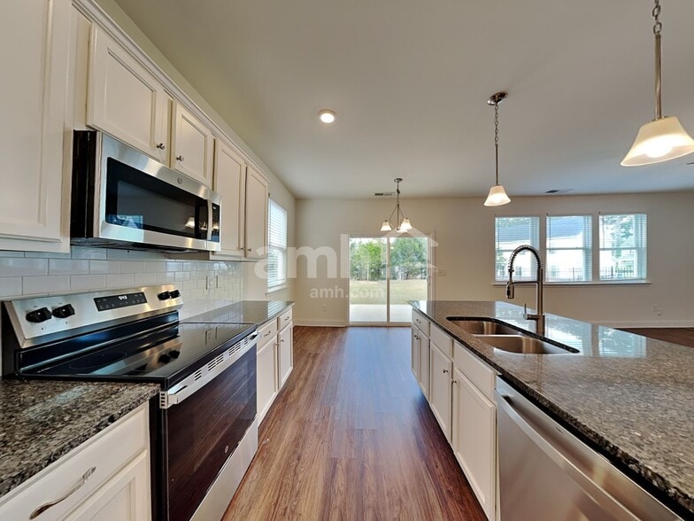 Building Photo - 1159 Ashlyn Ct