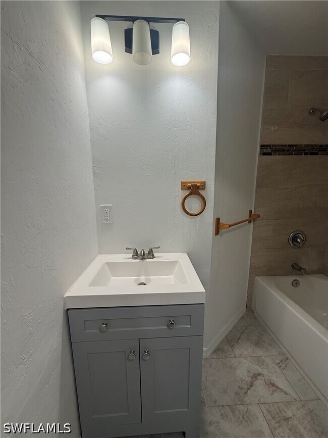 Building Photo - 12154 Americus Ln