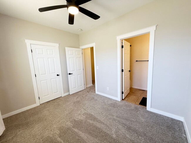 Building Photo - Olde Town Arvada - Dual Suite with Flex Ro...