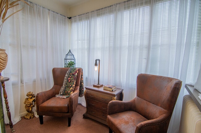 Building Photo - 7741 S Chappel Ave