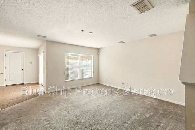 Building Photo - 13800 Golden Russet Dr