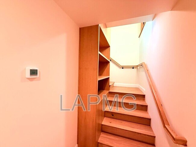 Building Photo - 4762 Charters Ave