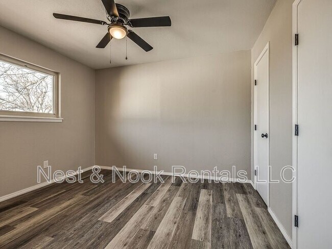 Building Photo - 5966 E 36th St