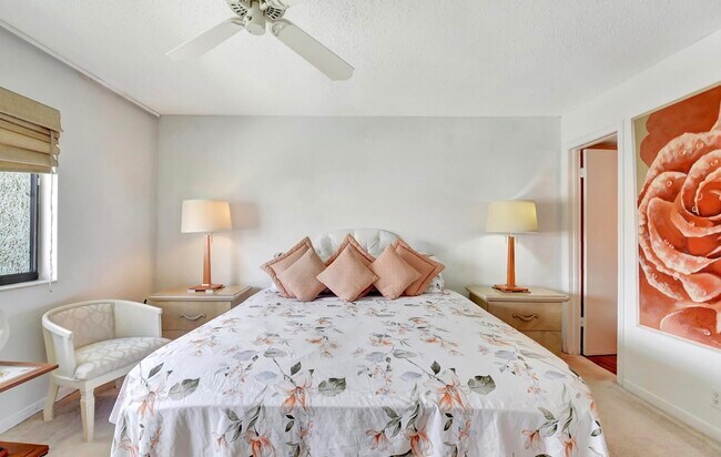 Building Photo - 4070 Tivoli Ct