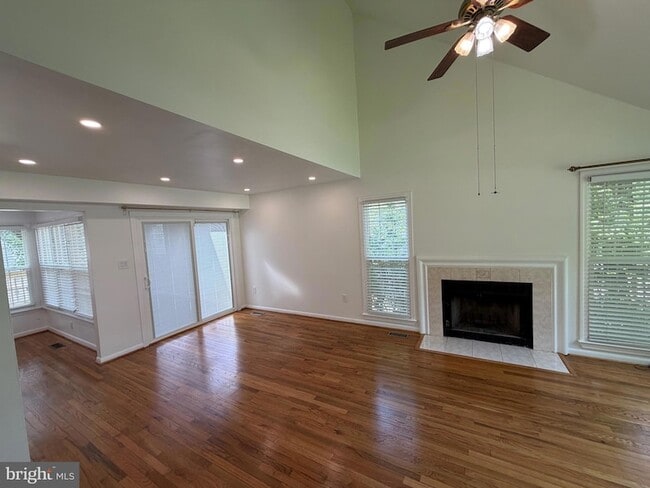 Building Photo - 12224 Dapple Gray Ct