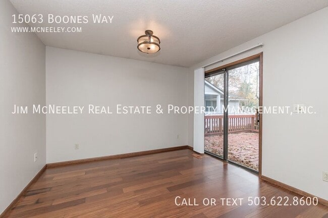 Building Photo - 15063 Boones Way