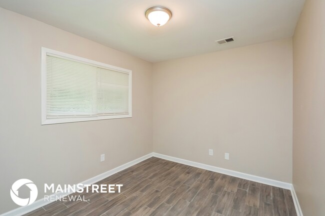 Building Photo - 1534 Flicker Rd