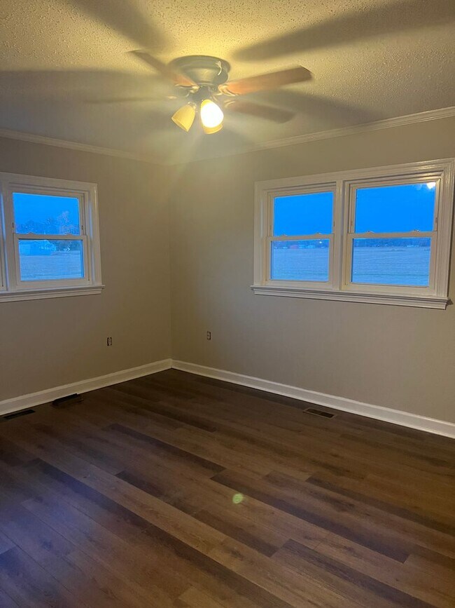 Building Photo - 169 S Croom Bland Rd