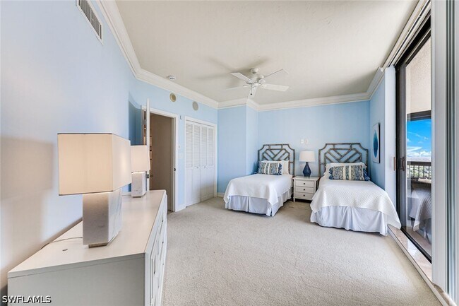 Building Photo - 6001 Pelican Bay Blvd