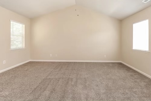 Building Photo - 2243 Redwood Dr