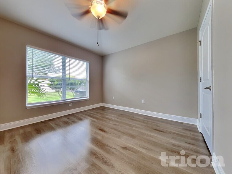 Building Photo - 9637 Nathaniel Ln