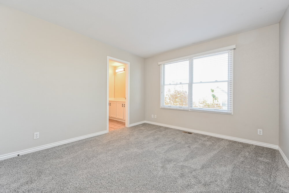 Building Photo - 4376 Foxberry Dr