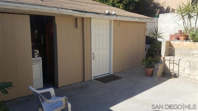 Building Photo - 1823 Westminster Dr