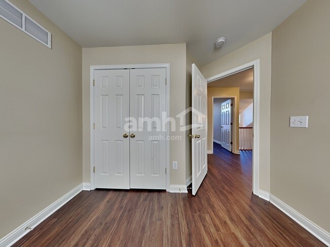 Building Photo - 4455 Hackberry Ct