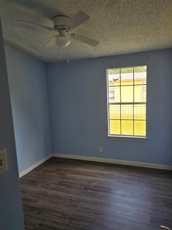 Building Photo - 16215 Southern Pines Dr