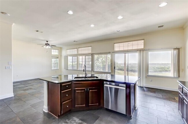 Building Photo - 7313 Lookout Bluff Terrace