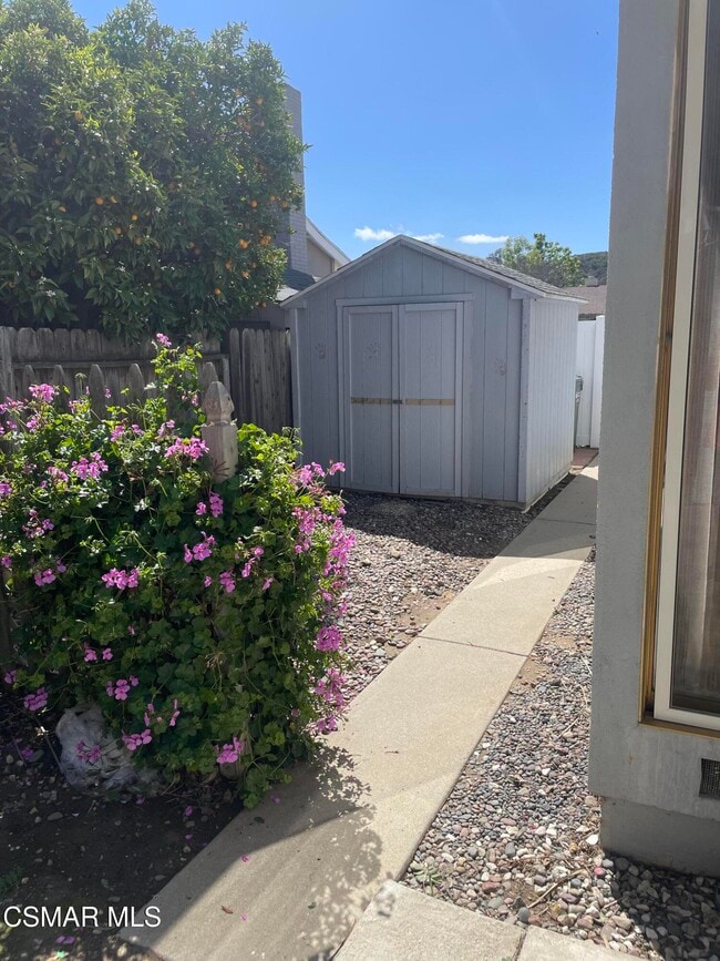 Building Photo - 659 Flaming Star Ave