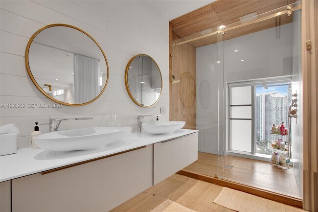 Building Photo - 3301 NE 1st Ave