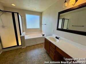 Building Photo - 8755 Sunview St