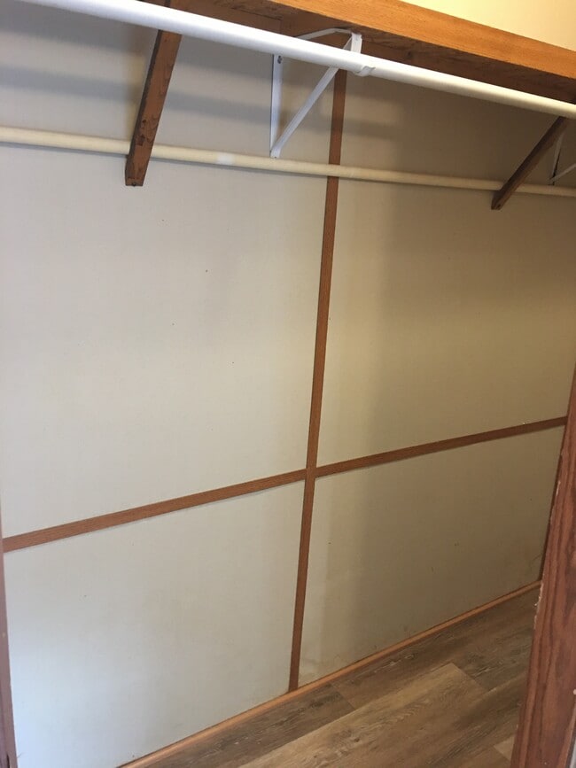 Building Photo - 476 Sharp St