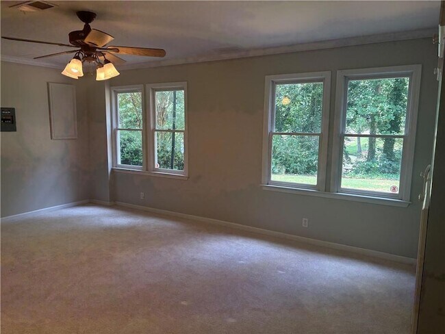 Building Photo - 2275 Snug Harbor NE