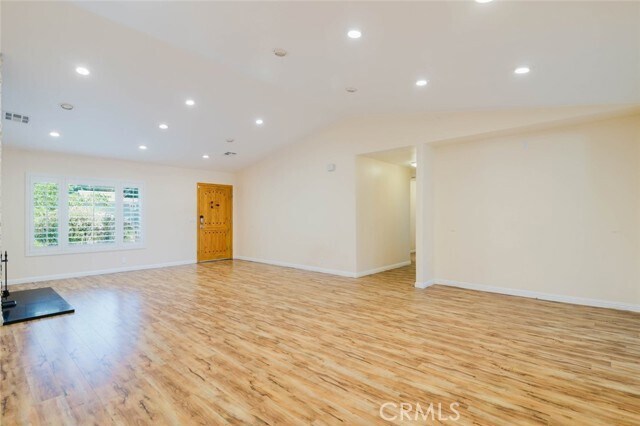 Building Photo - 7305 Verdugo Crestline Dr