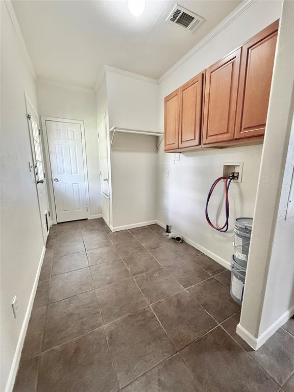 Building Photo - 289 Heatherwood Dr