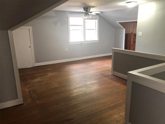 Building Photo - 1109 N Pruett St