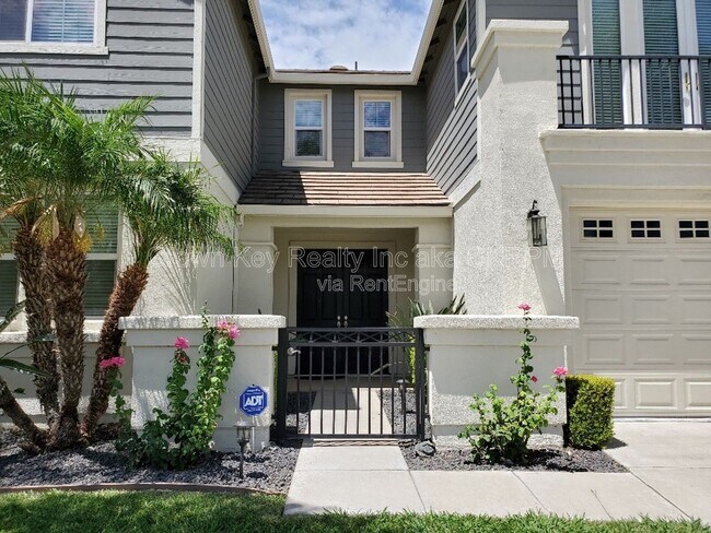 Building Photo - 2287 Lighthouse Cir