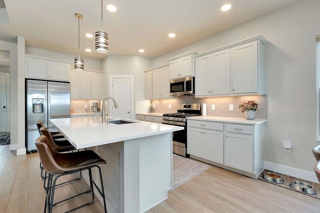 Building Photo - 12177 Stuart Dr