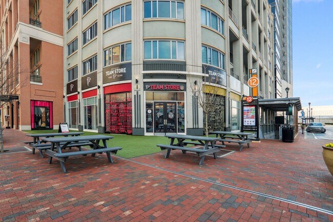 Building Photo - Atlantic Station Luxury