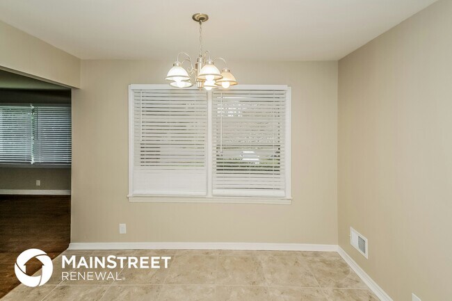 Building Photo - 229 Chickasaw Dr