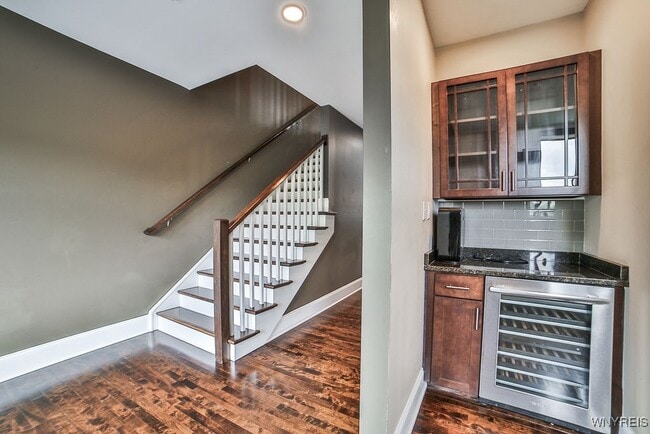 Building Photo - 41 Ojibwa Cir