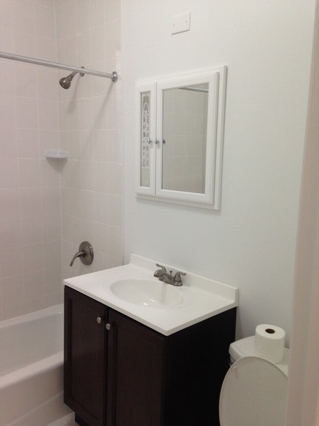 Building Photo - 5032 41st St