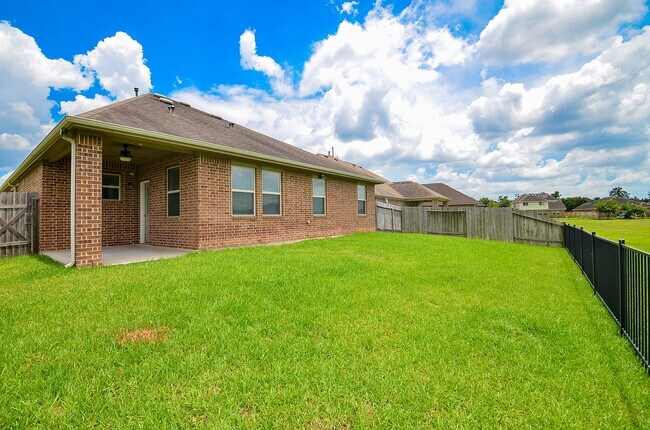 Building Photo - 2227 Leonetti Ln
