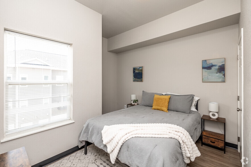 3BR, 2.5BA - 1,200 SF - Second Bedroom - Pinnacle Villages - Waverly