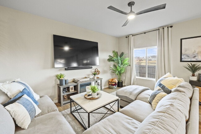 Building Photo - 11483 Piping Plover Pl