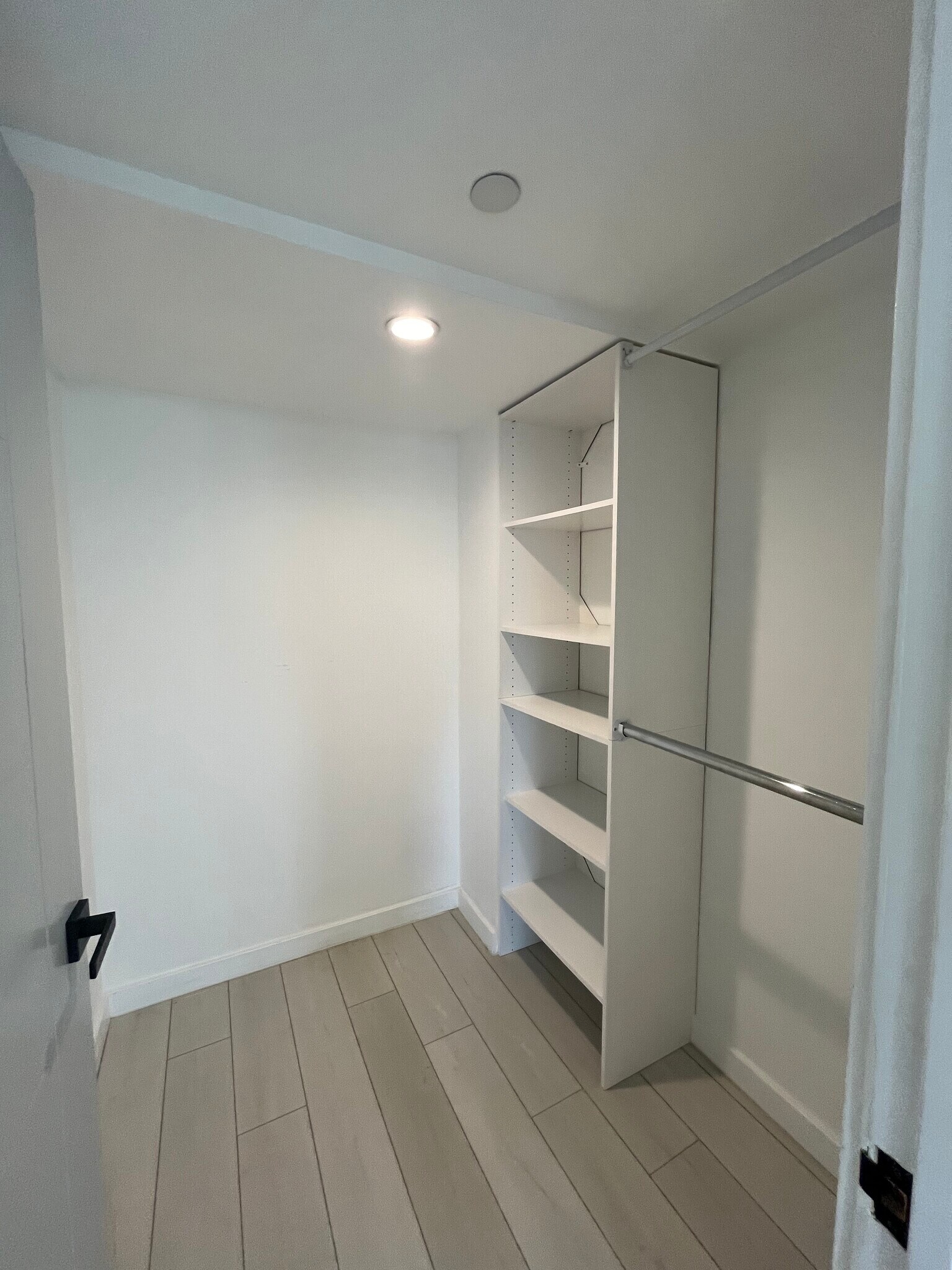 Building Photo - 248 N Dillon St