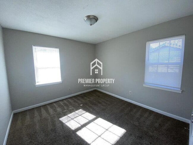 Building Photo - 3784 Kipling Ave