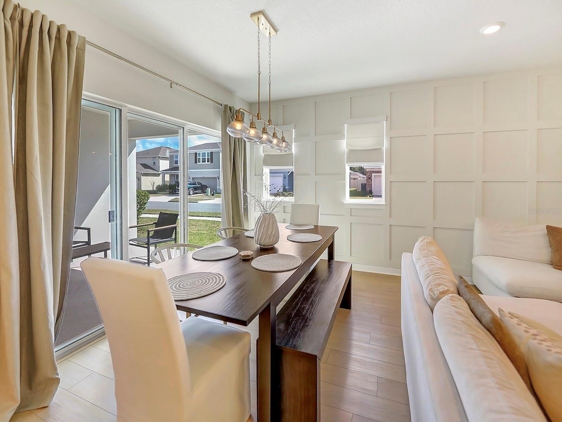 Building Photo - 4330 Meandering Bay Dr