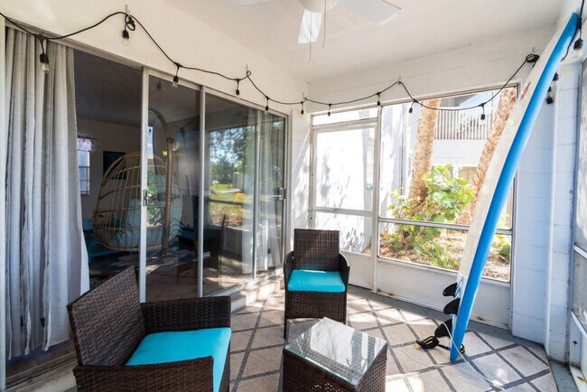 Building Photo - 141 California Ave