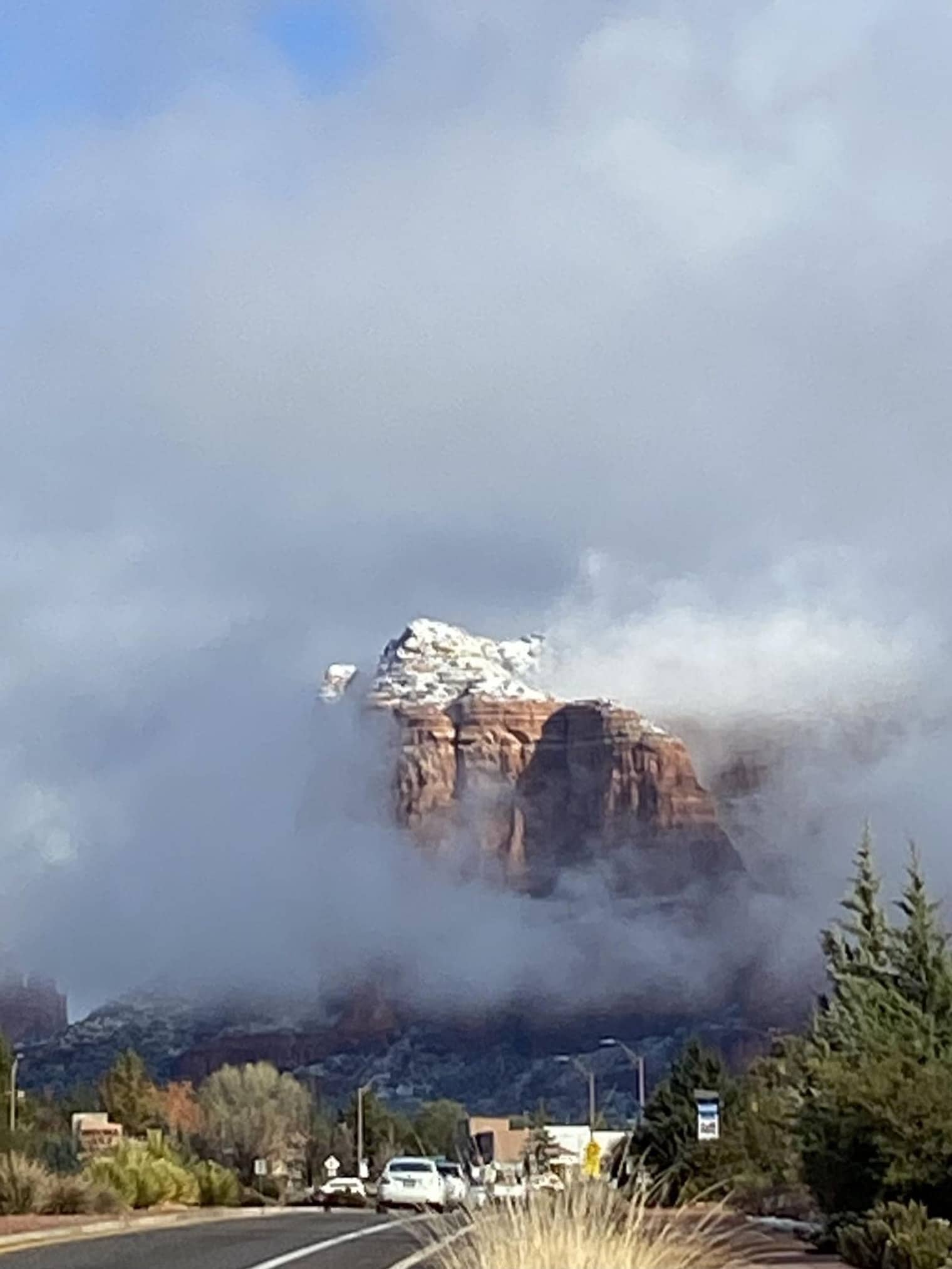 Building Photo - 105 Rojo Dr