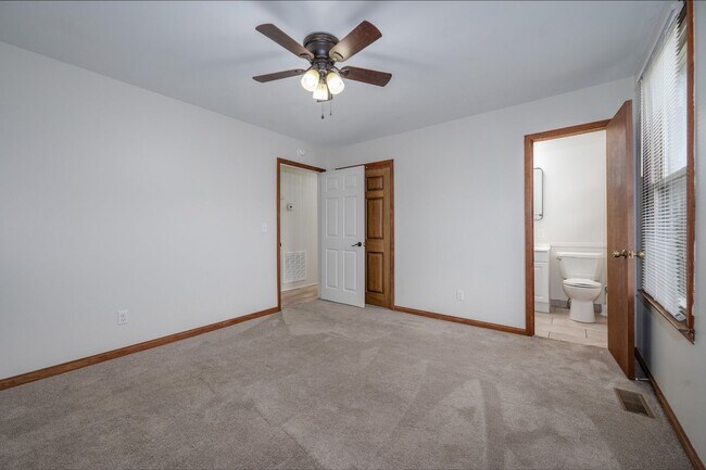 Building Photo - Updated All Brick One-Level