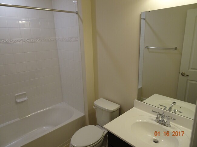 Building Photo - Newly built Town Home for Rent in Williams...