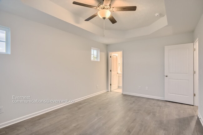 Building Photo - 351 Raines Ct