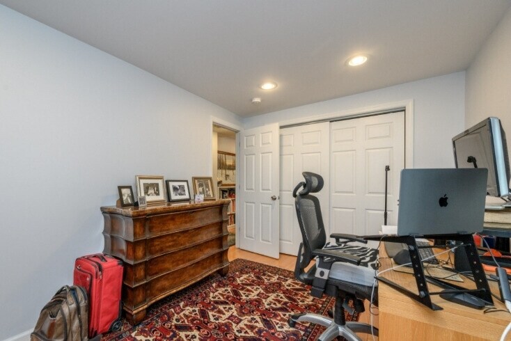 Bedroom #3/Office - 12 Lansing Pl